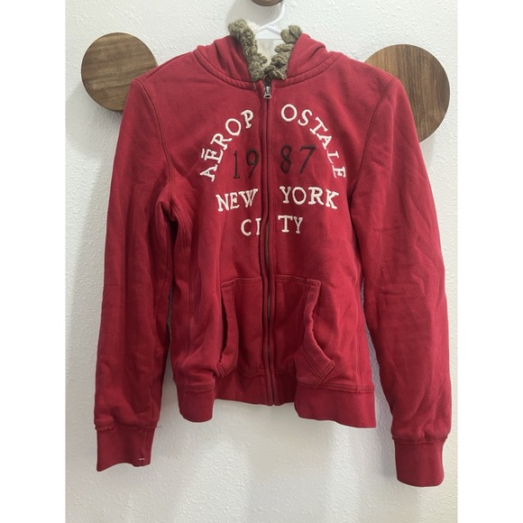Aéropostale Tops - Y2k Vintage Aeropostale New York City Red Zip Up Faux Fur Hoodie Size Large